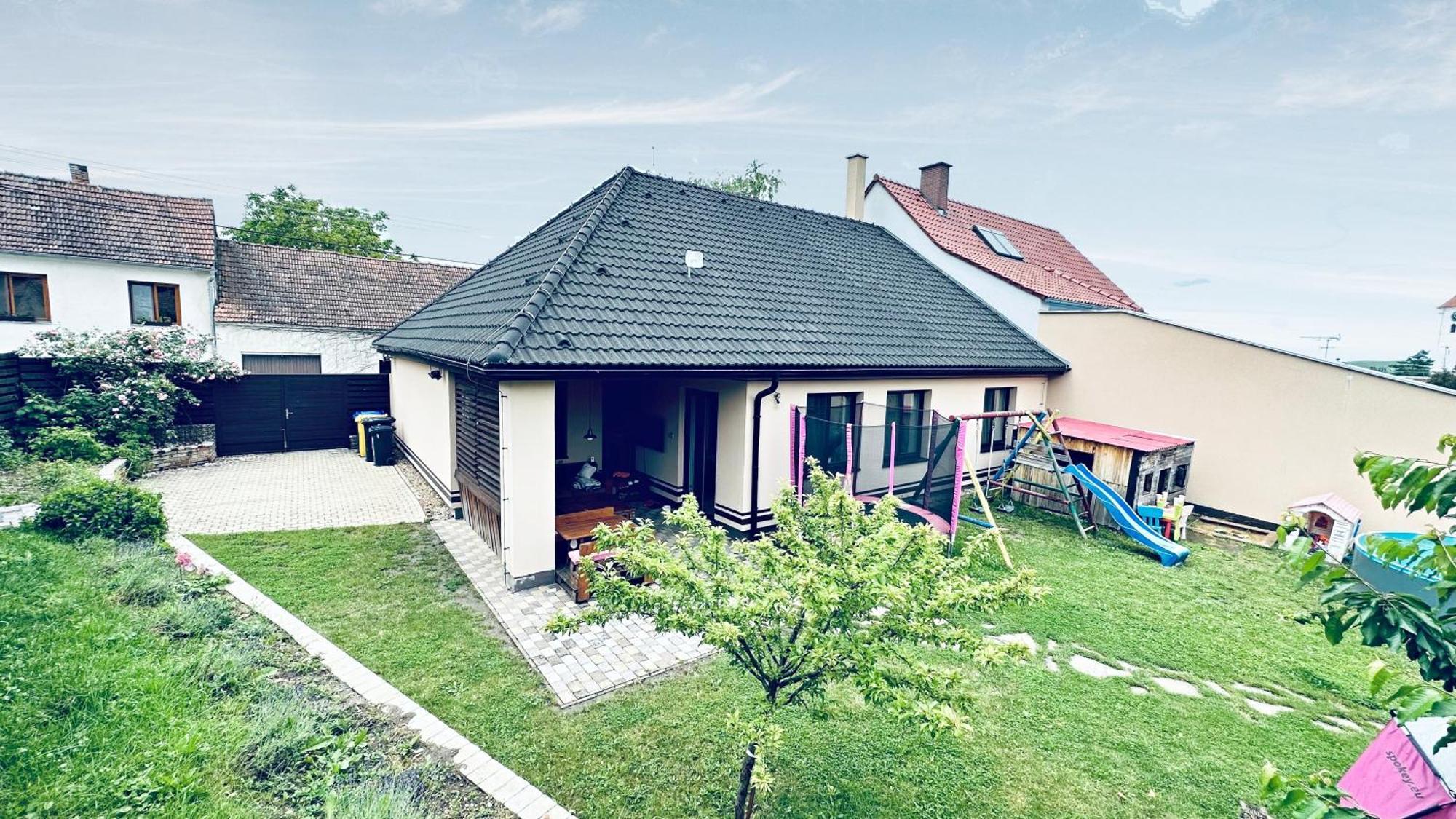 Dum Palava Villa Перна Екстериор снимка